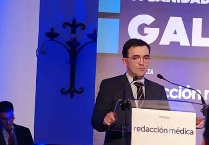 Galardón en la categoría de mejor Médico de Galicia para  el Dr. Joaquín Cubiella