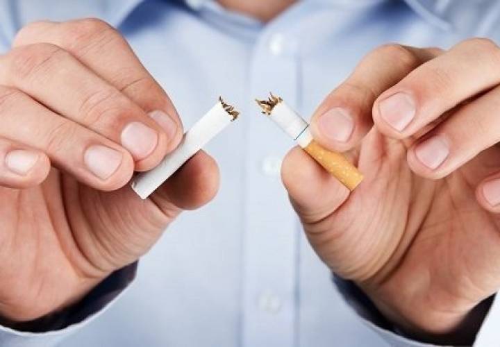 El tabaco incrementa el riesgo de contagio de COVID-19 y empeora el pronóstico para los infectados